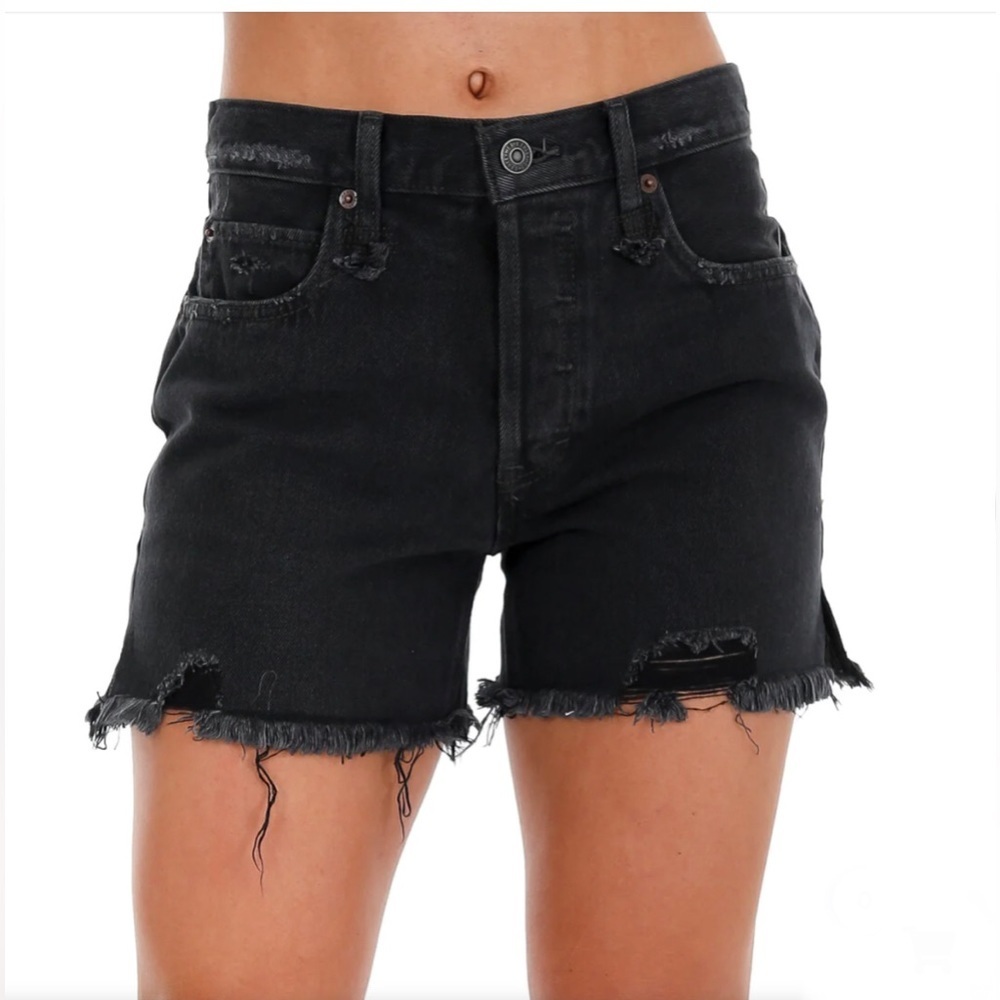 FREE PEOPLE‎ WASHED BLACK MAKAI frayed hem button fly CUT OFF SHORTS size 25